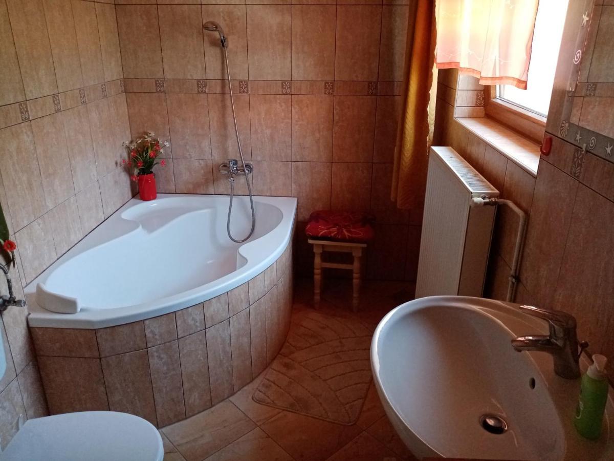 Jazmin-Szieszta Apartmanhaz Balatonfuered מראה חיצוני תמונה