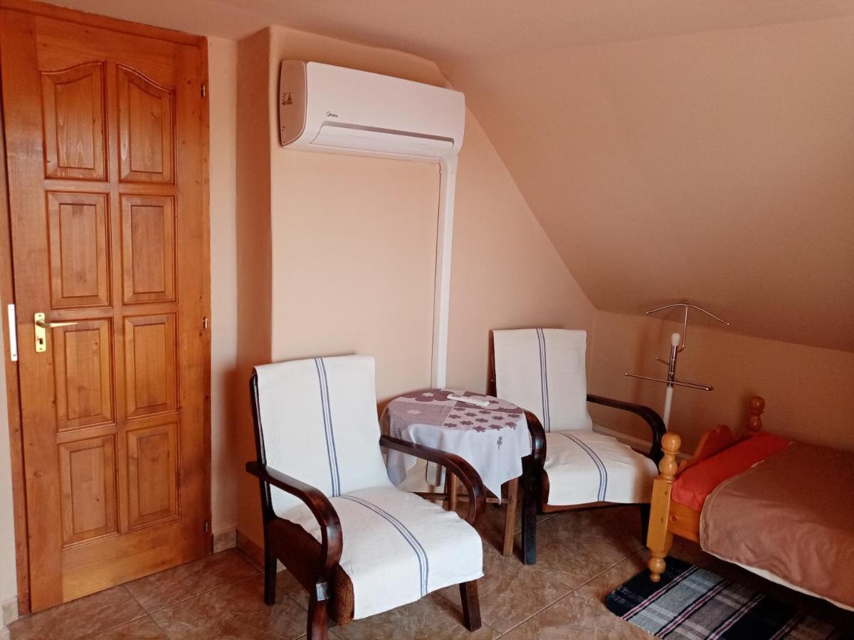 Jazmin-Szieszta Apartmanhaz Balatonfuered מראה חיצוני תמונה